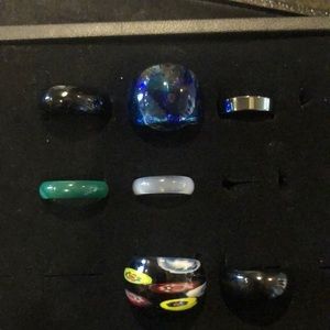 Lot rings various sizes glass, stone and hematite